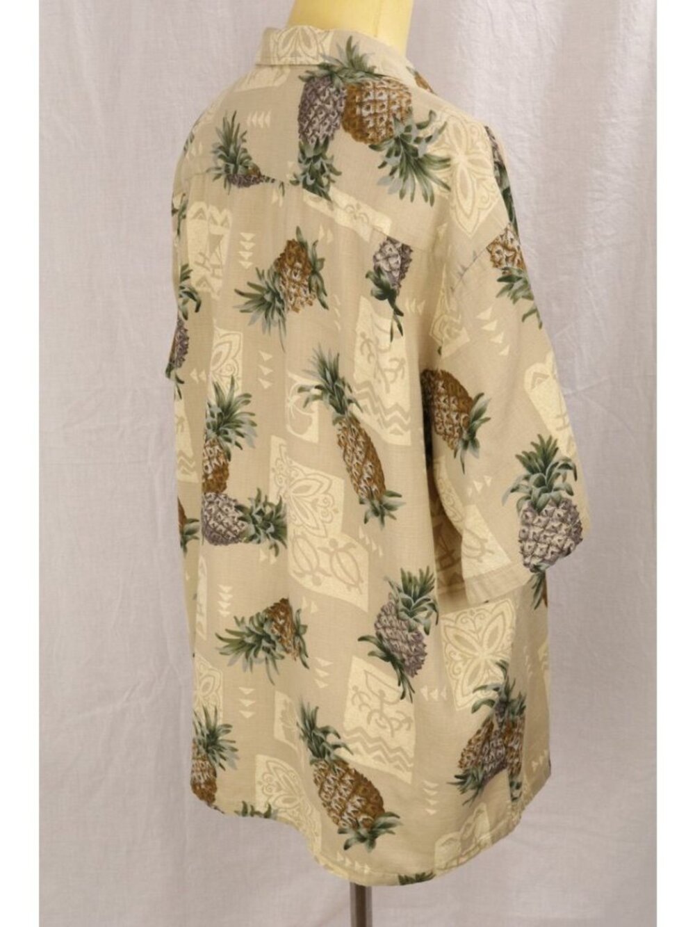 Grandpacore Aloha Hawaiian Shirt Men 2XL Tan Pineapple Honu Hibiscus Tapa VTG 90 - Picture 6 of 13